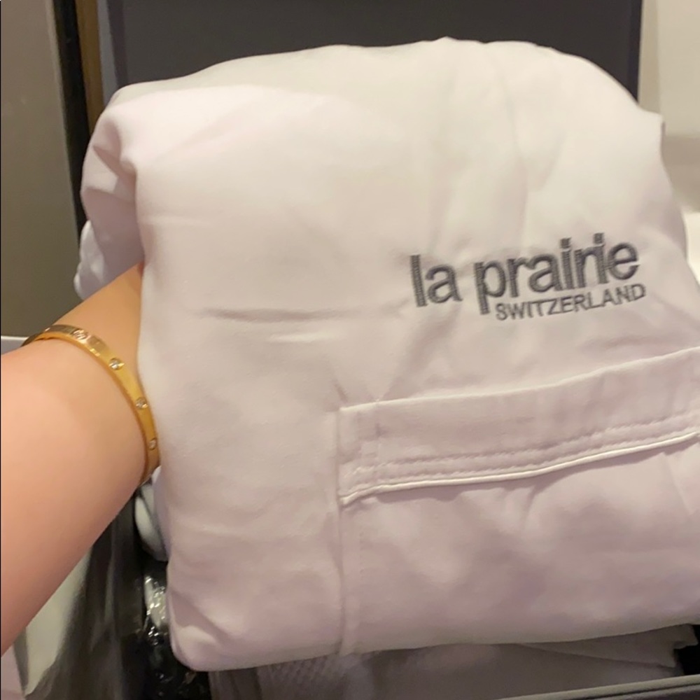 La prairie spa bathrobe